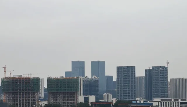 企业网站定制:选择依据与应用场景分析